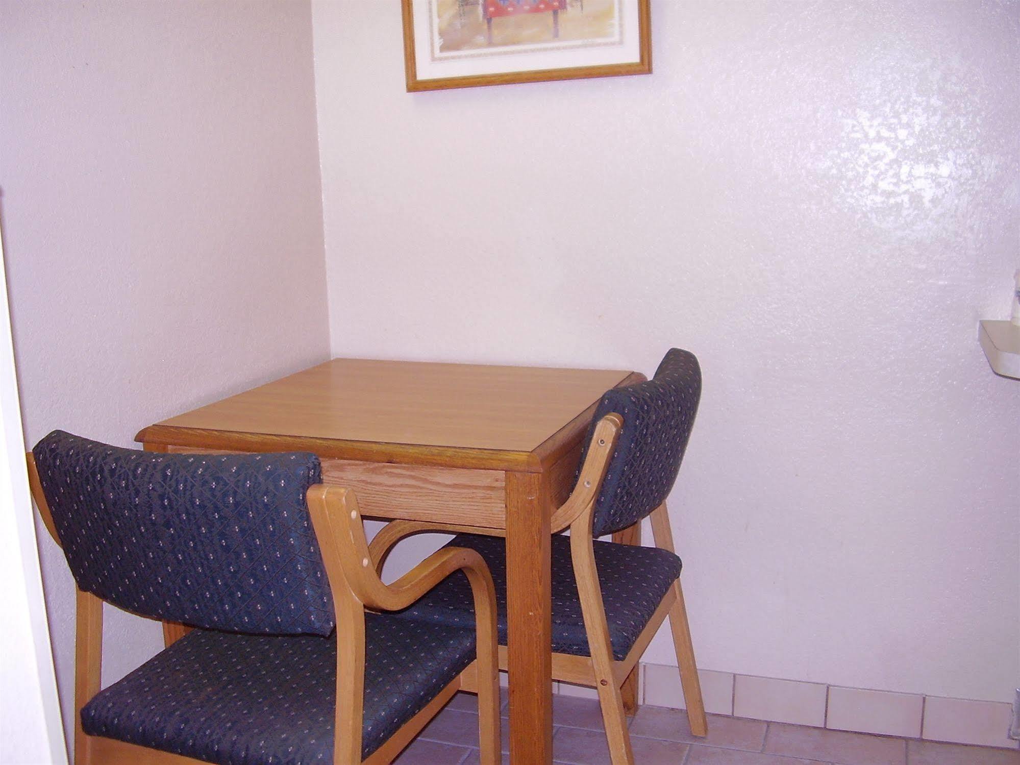 Vacation Inn Phoenix Exterior foto